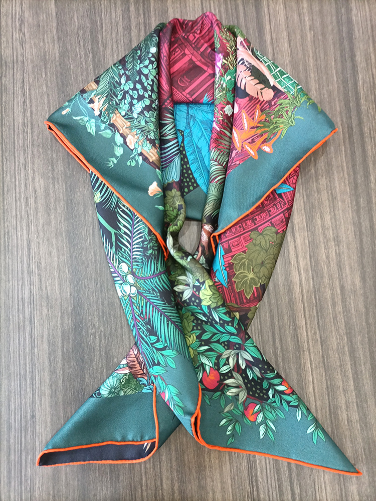 Travel Accessories Designer - Lenço de Seda 90CM Feminino com