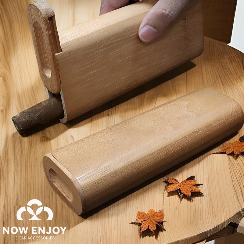 Travel Accessories Usa - Estojo Portátil para Charutos em Cedro